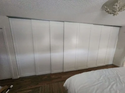 Walk-in Closet 46 sliding-door-modern